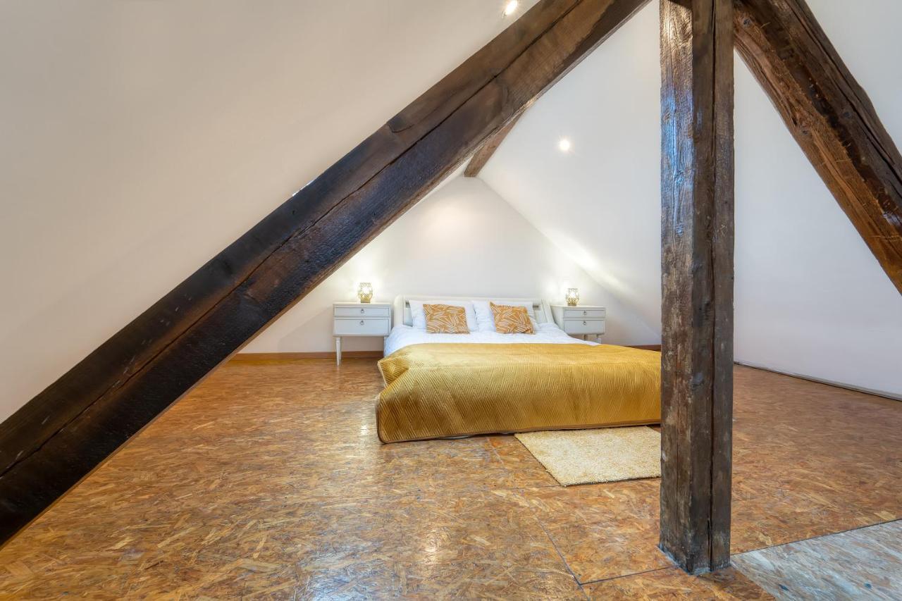 Sous Les Etoiles Metz Luxembourg Un-Sejour-A-Part Apartment Clouange Bagian luar foto
